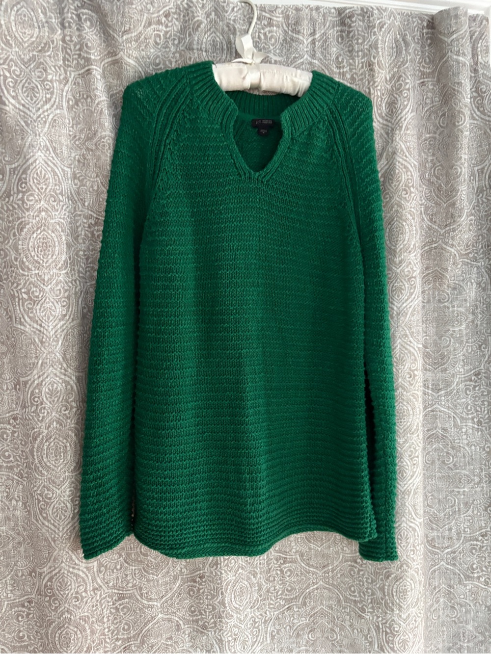 J. Jill Emerald Green V-Neck Knit Sweater